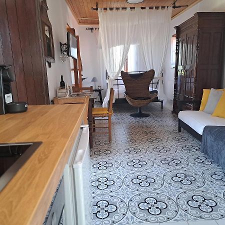 Liakoto Guest House Panayia ภายนอก รูปภาพ