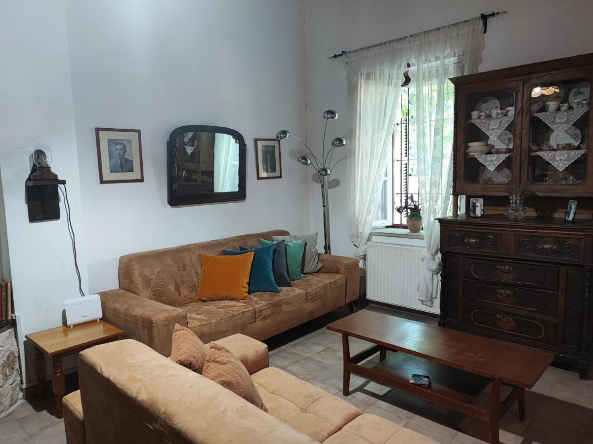 Liakoto Guest House Panayia ภายนอก รูปภาพ