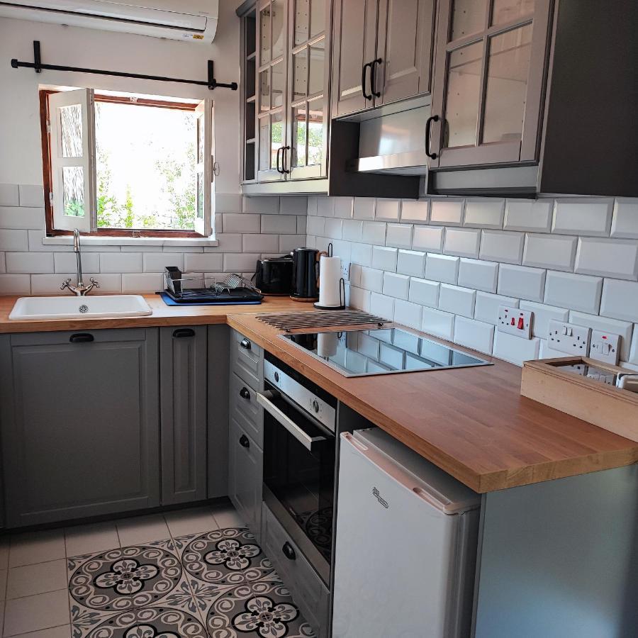 Liakoto Guest House Panayia ภายนอก รูปภาพ