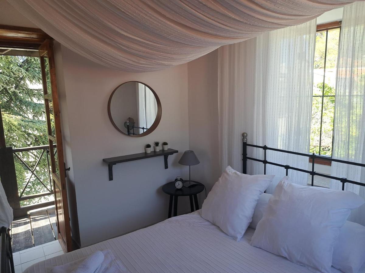 Liakoto Guest House Panayia ภายนอก รูปภาพ