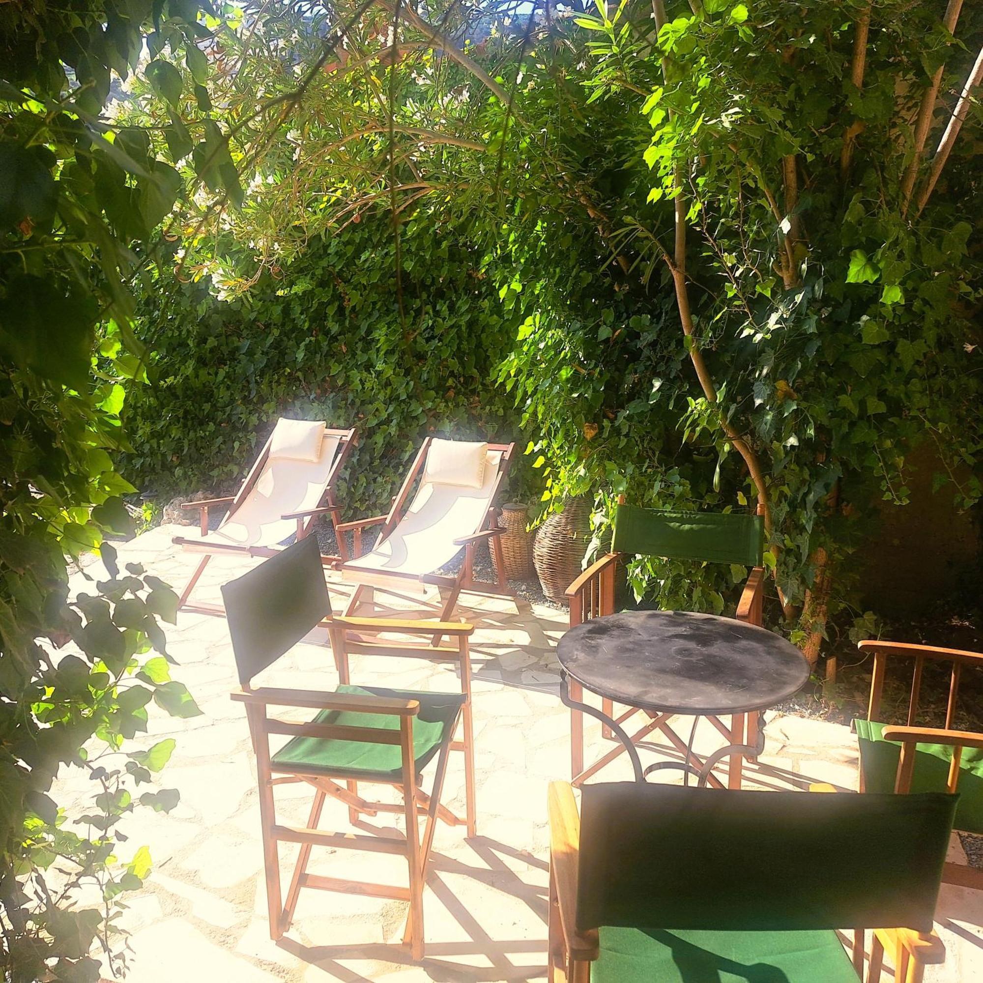Liakoto Guest House Panayia ภายนอก รูปภาพ
