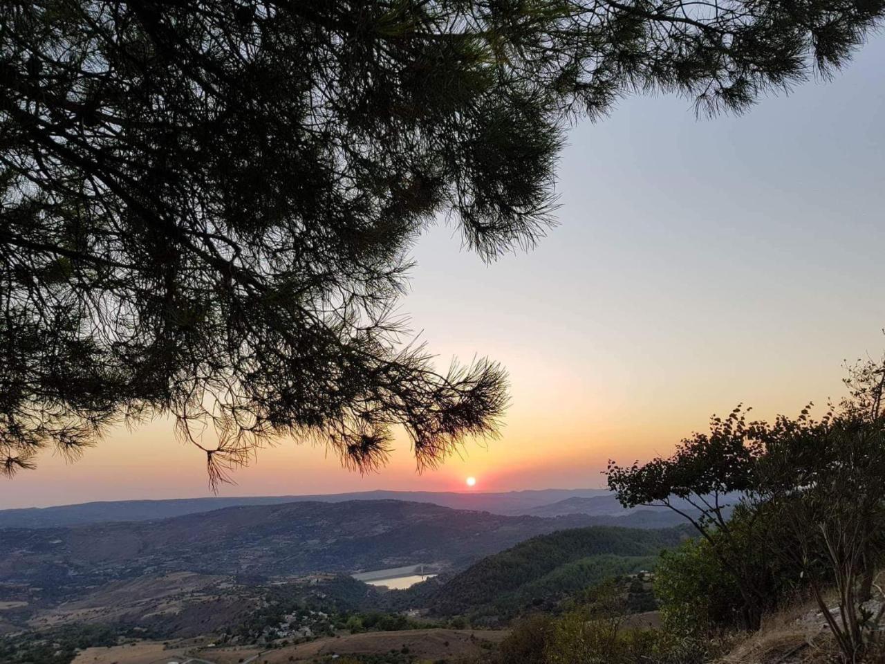 Liakoto Guest House Panayia ภายนอก รูปภาพ